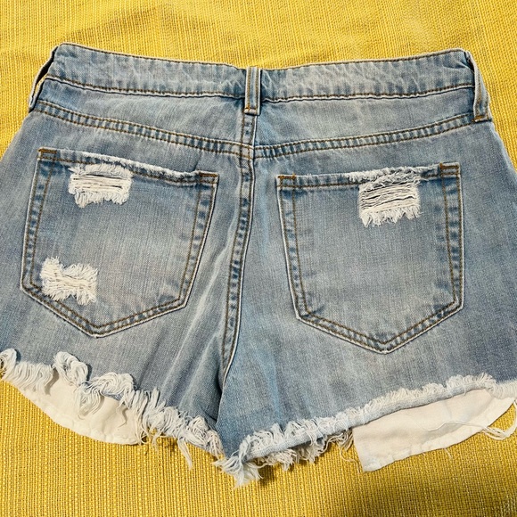 New Nature Demin short shorts - Picture 2 of 5